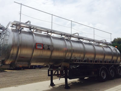 Vacuum Tanker Trailers from Rothdean