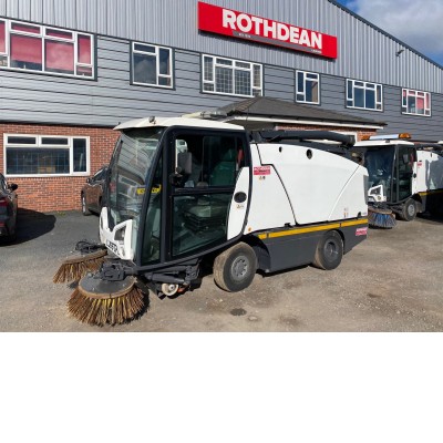 2017 JOHNSTON C201 ROAD SWEEPER