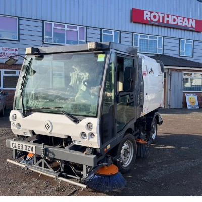 2019 SCARAB M25H ROAD SWEEPER
