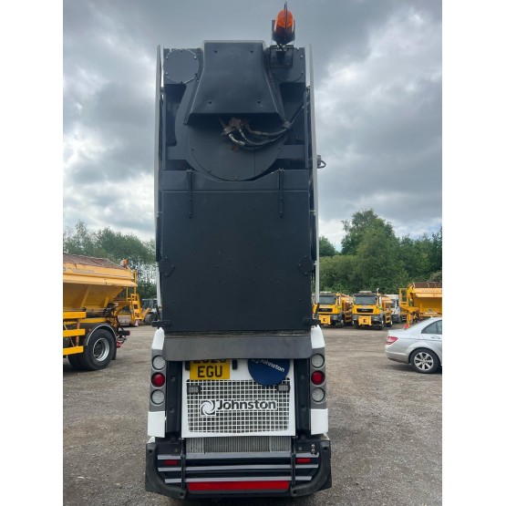 2020 JOHNSTON CX202 ROAD SWEEPER in Compact Sweepers