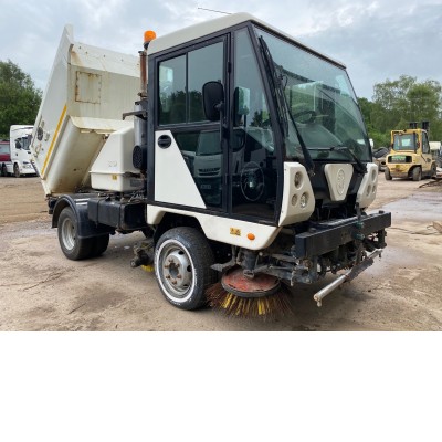 2011 SCARAB MINOR ROAD SWEEPER