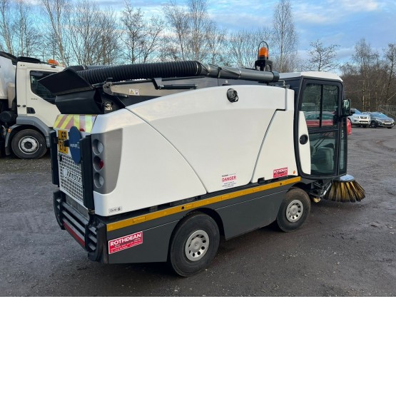 2020 JOHNSTON CX202 ROAD SWEEPER in Compact Sweepers