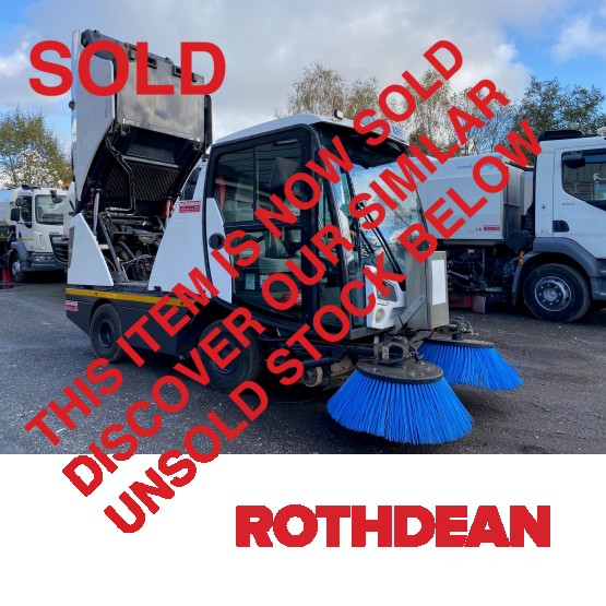 2018 JOHNSTON CX201 ROAD SWEEPER in Compact Sweepers
