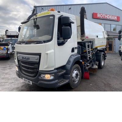 2014 DAF LF55-220 ROAD SWEEPER