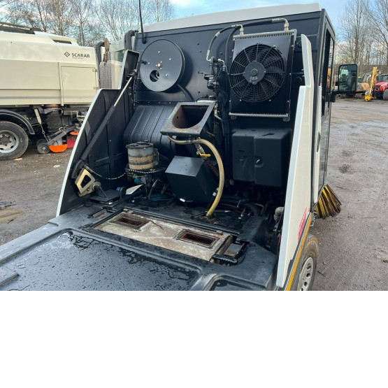 2020 JOHNSTON CX202 ROAD SWEEPER in Compact Sweepers