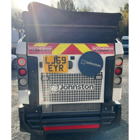 2020 JOHNSTON CX202 ROAD SWEEPER in Compact Sweepers