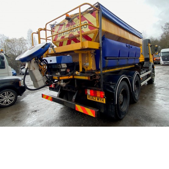 2012 MERCEDES 2629 AXOR GRITTER in Gritters