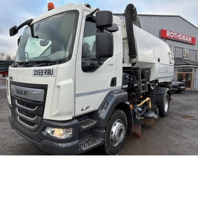 2019 DAF LF230 ROAD SWEEPER