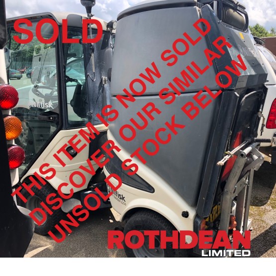 2014 NILFISK CITY RANGER CR2250 in Compact Sweepers