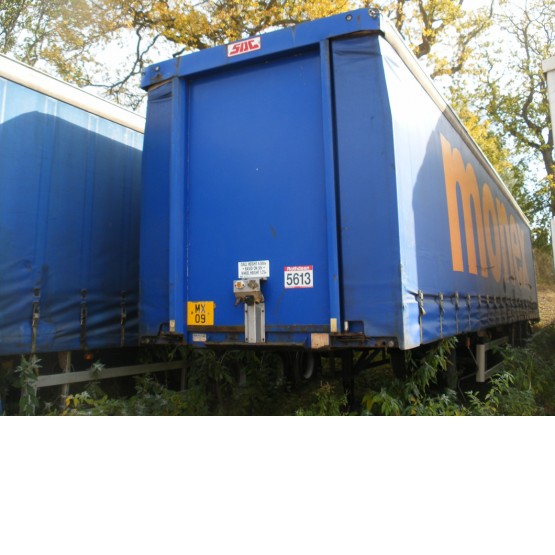 2001 SDC STRAIGHT in Curtain Siders Trailers