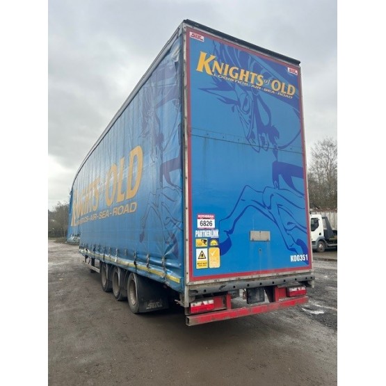 2016 SDC CURTAIN SIDED TRAILER in Curtain Siders Trailers