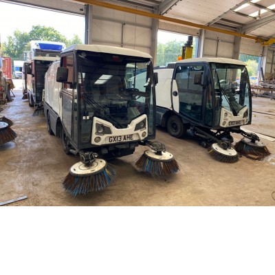 2013 JOHNSTON CX201 ROAD SWEEPER