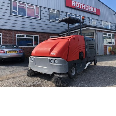 2012 HAKO HAKOMATIC 1800 LPG ROAD SWEEPER