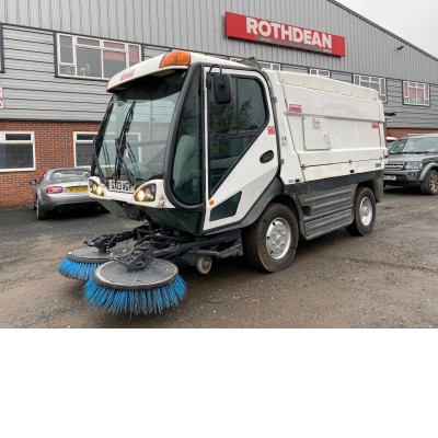 2013 JOHNSTON CX400 ROAD SWEEPER