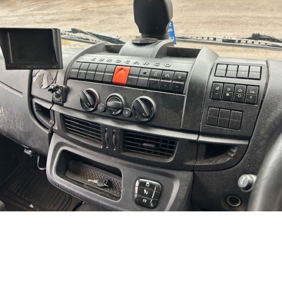 2016 IVECO 120E in 4x2 Tractor Units