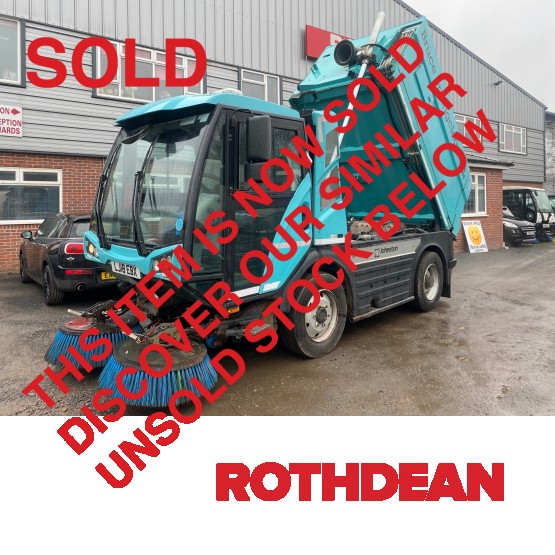 2018 JOHNSTON C401 ROAD SWEEPER in Compact Sweepers