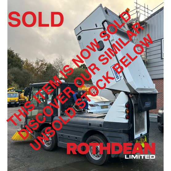 2018 SCHMIDT SWINGO 200+ ROAD SWEEPER in Compact Sweepers