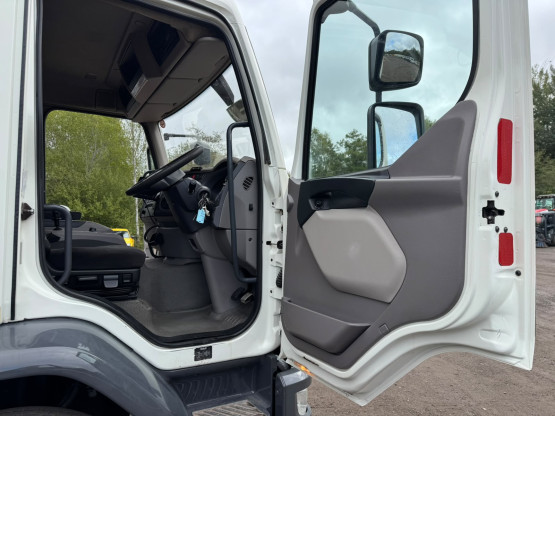 2015 DAF LF250 in Gulley Suckers and Jetters