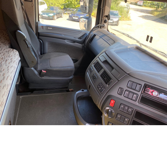 2014 DAF XF460 EURO 6 in 6x2 Tractor Units