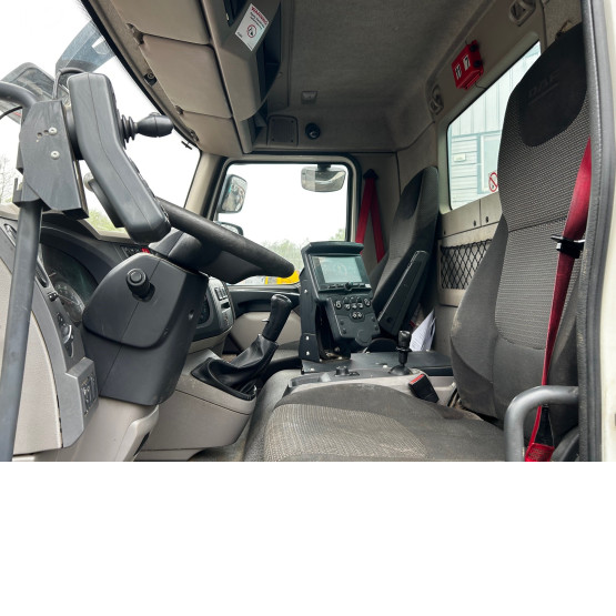 2015 DAF LF220 ROAD SWEEPER in Truck Mounted Sweepers
