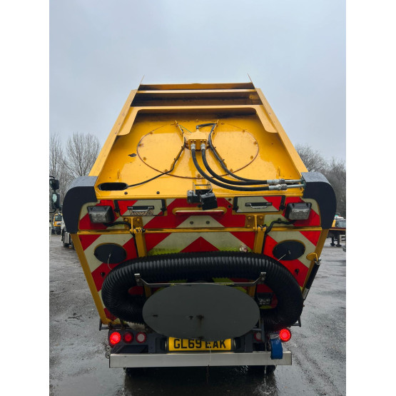 2019 SCARAB M25H in Compact Sweepers