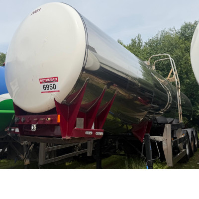 2000 Clayton Tanker