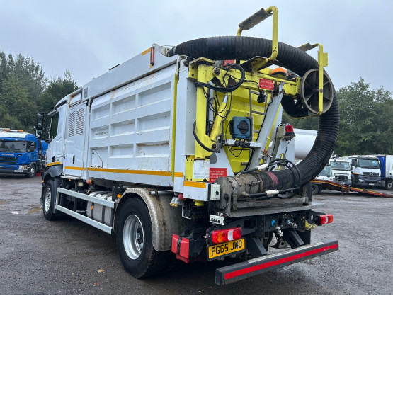 2016 MERCEDES ANTOS 1842 BLUETEC 6 in Gulley Suckers and Jetters