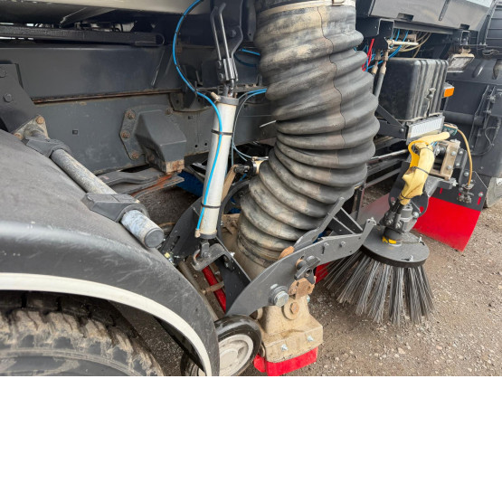 2019 DAF LF 230 in Truck Mounted Sweepers