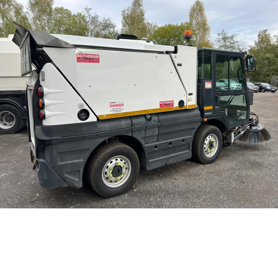 2021 SCHMIDT 200+ in Compact Sweepers