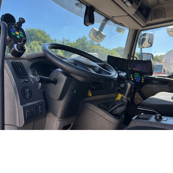 2017 DAF LF150 ROAD SWEEPER in Truck Mounted Sweepers