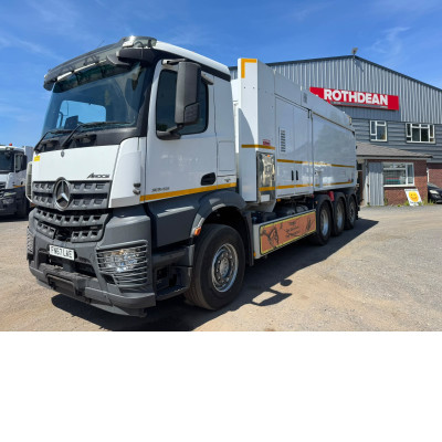 2017 MERCEDES AROCS 3245