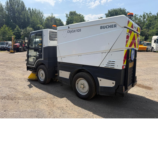 2021 BUCHER CITYCAT V20 in Compact Sweepers