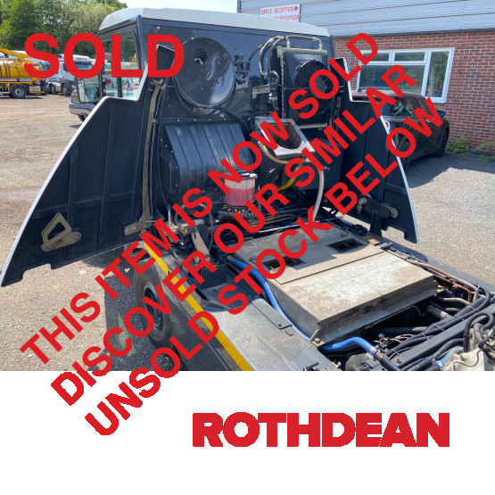 2018 JOHNSTON C202 ROAD SWEEPER in Compact Sweepers