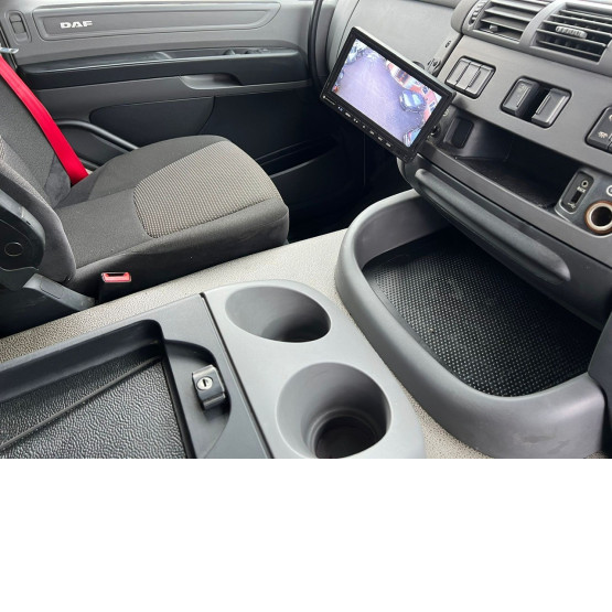 2017 DAF CF330 in Curtain Siders Rigid Vehicles