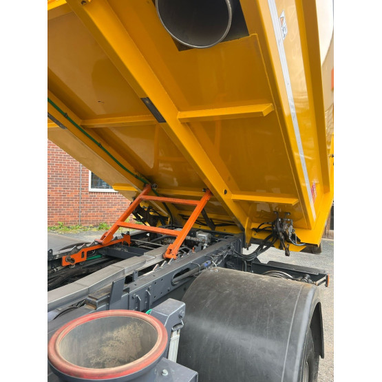 2015 DAF LF55-220 ROAD SWEEPER in Truck Mounted Sweepers