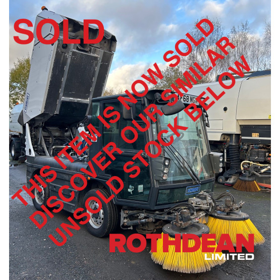 2018 SCHMIDT SWINGO 200+ ROAD SWEEPER in Compact Sweepers