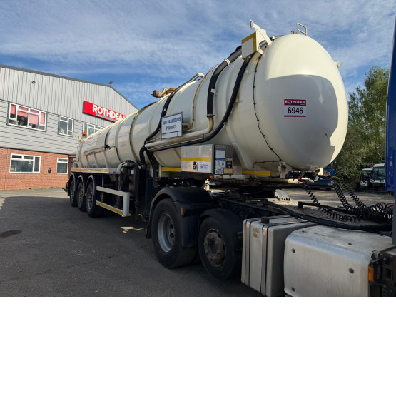 2013 WHALE VACUUM TANKER in Vacuum Tankers Trailers