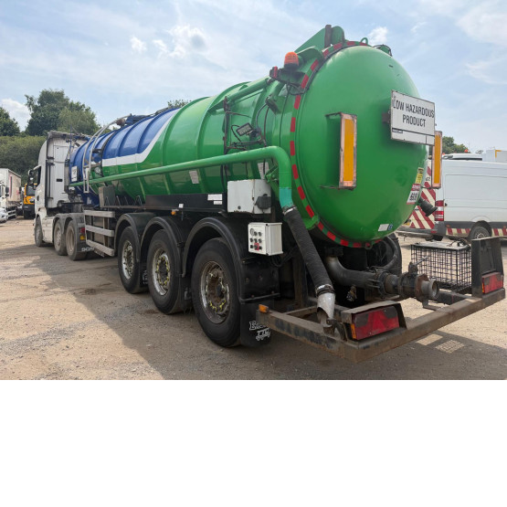 2005 WHALE WASTE TANKER in Vacuum Tankers Trailers