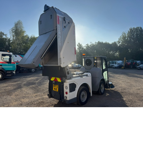 2023 HAKO CITYMASTER 1650 in Compact Sweepers