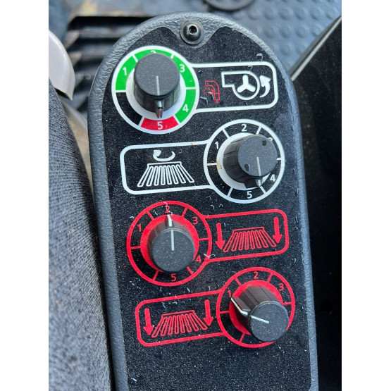 2021 SCHMIDT SWINGO 200 + in Compact Sweepers