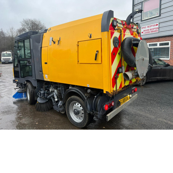 2019 SCARAB M25H in Compact Sweepers