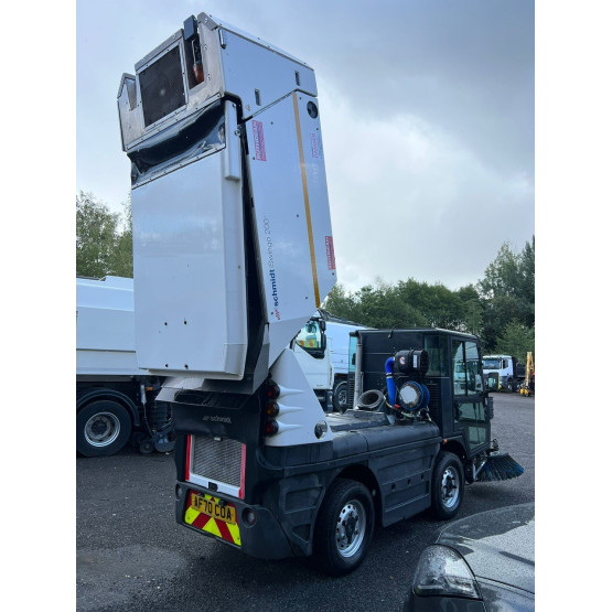2021 SCHMIDT SWINGO 200 + in Compact Sweepers