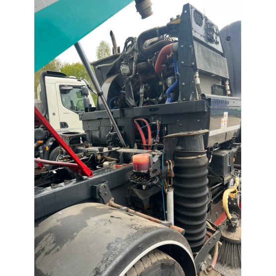 2018 DAF LF230 ROAD SWEEPER in Truck Mounted Sweepers