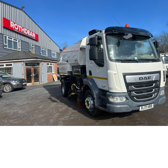 2022 DAF LF230 in Truck Mounted Sweepers