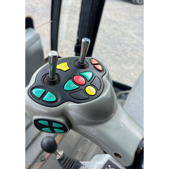 2019 JOHNSTON C202 ROAD SWEEPER in Compact Sweepers