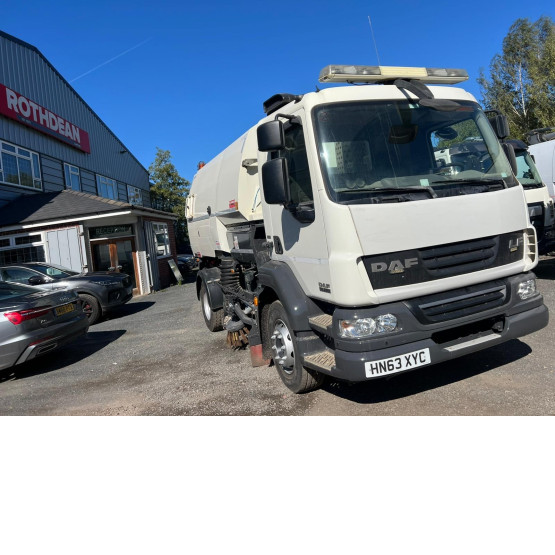 2013 DAF LF55-220 EEV ROAD SWEEPER in Truck Mounted Sweepers