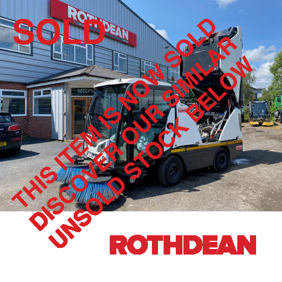 2018 JOHNSTON C202 ROAD SWEEPER in Compact Sweepers