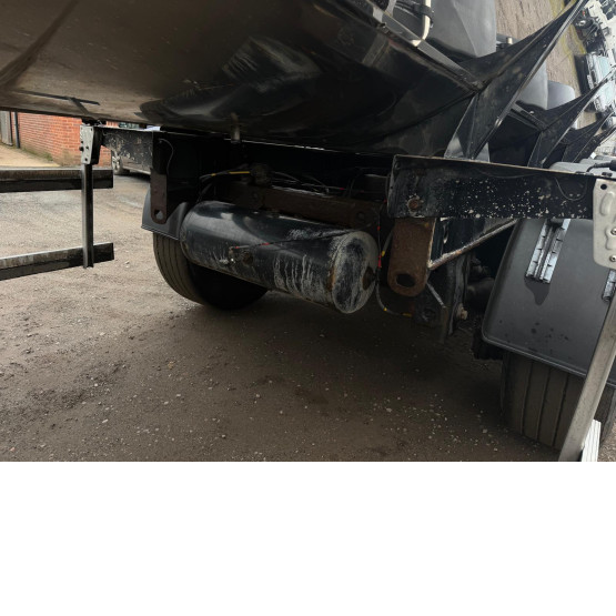 2009 CLAYTON Stainless Steel Milk Tanker in Food & Chemical Tankers Trailers