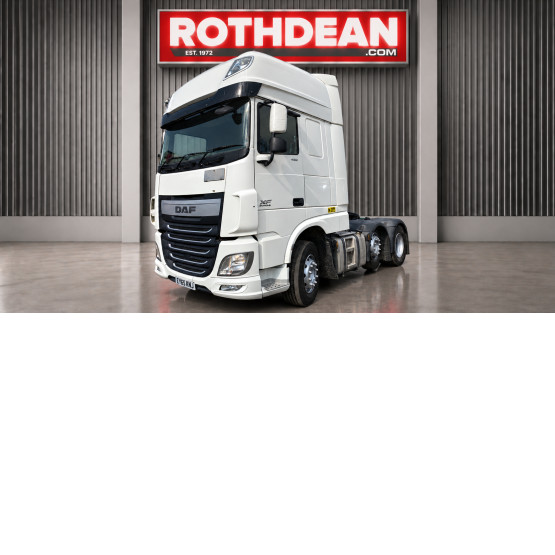 2015 DAF XF105-460 SUPER SPACE CAB in 6x2 Tractor Units