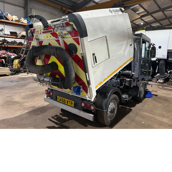 2018 SCARAB  in Compact Sweepers